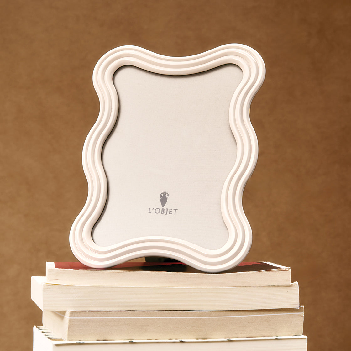 Luxury Picture Frames | Ripple Frame - White Enamel | L'OBJET