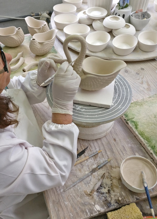 Swan Bowl - Large - Black