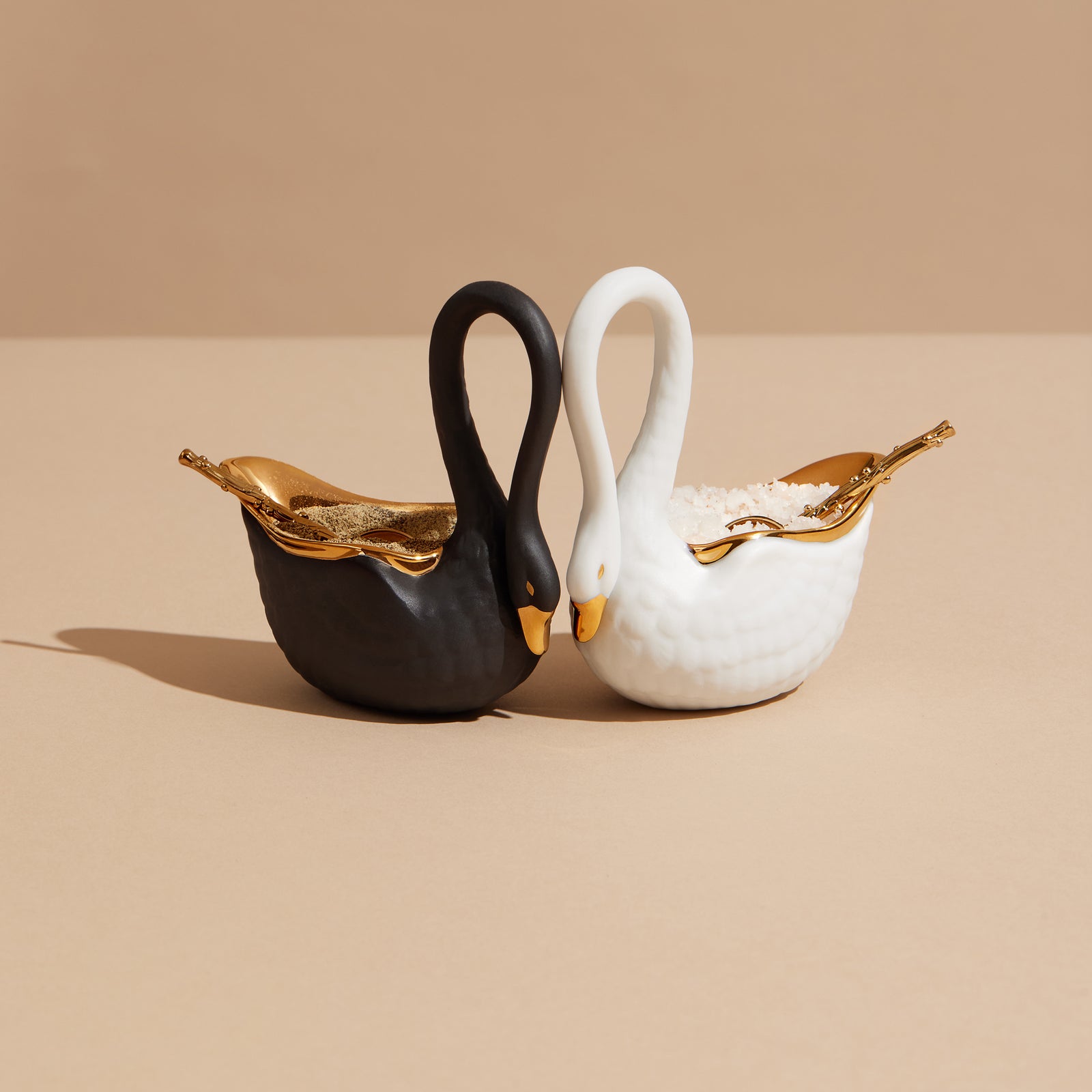 Swan Salt Cellar - White - L'OBJET