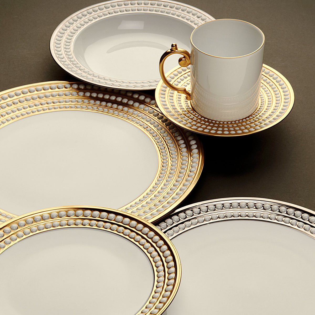 Perlée Oval Platter