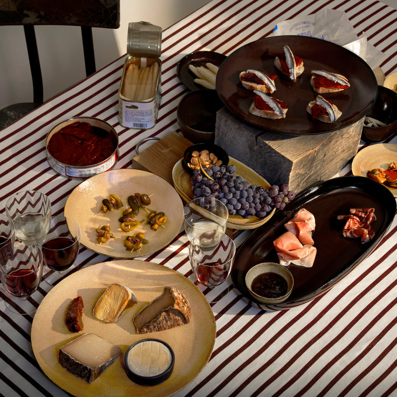 Terra Dinnerware Set - Leather