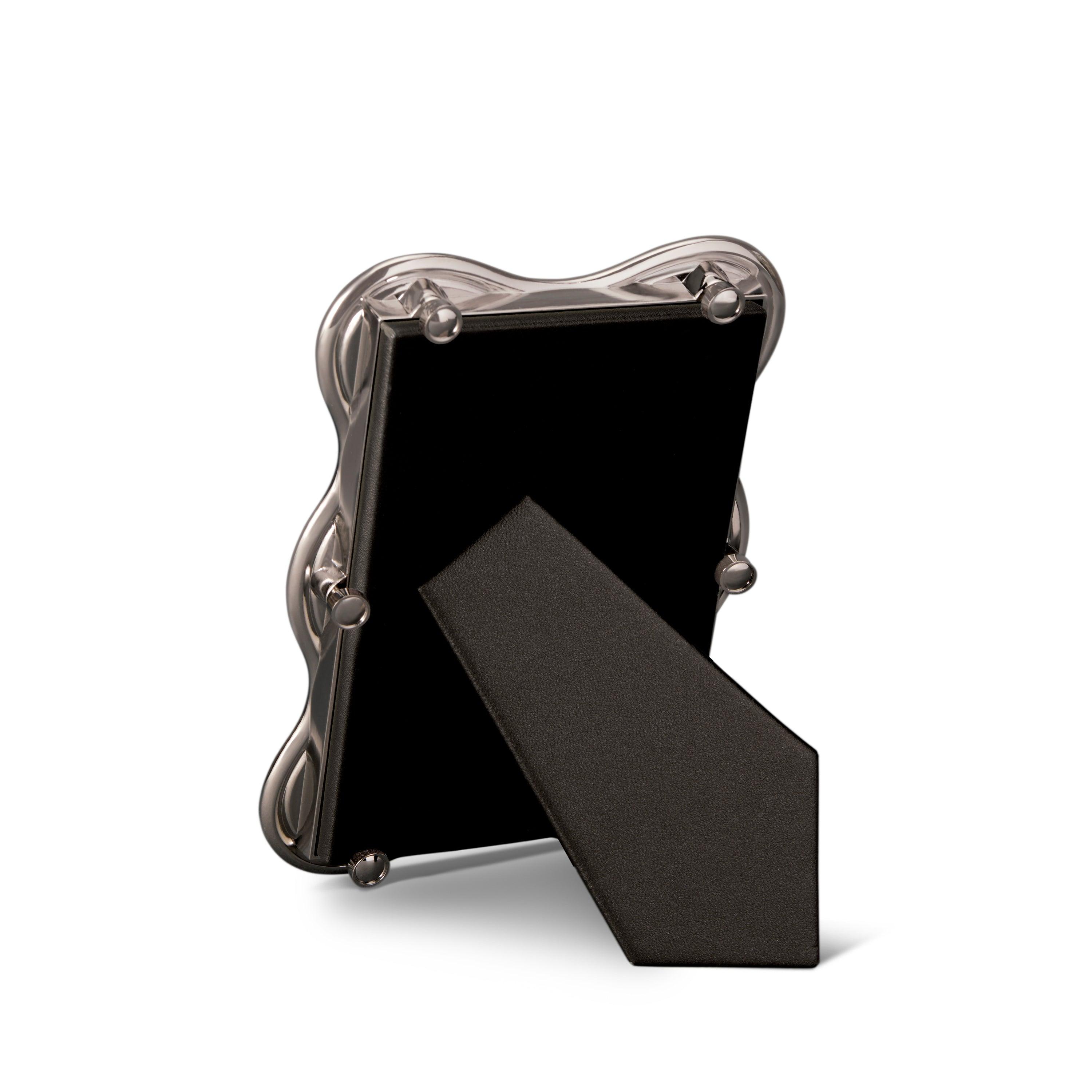 Luxury Picture Frames | Ripple Frame - Platinum | L'OBJET