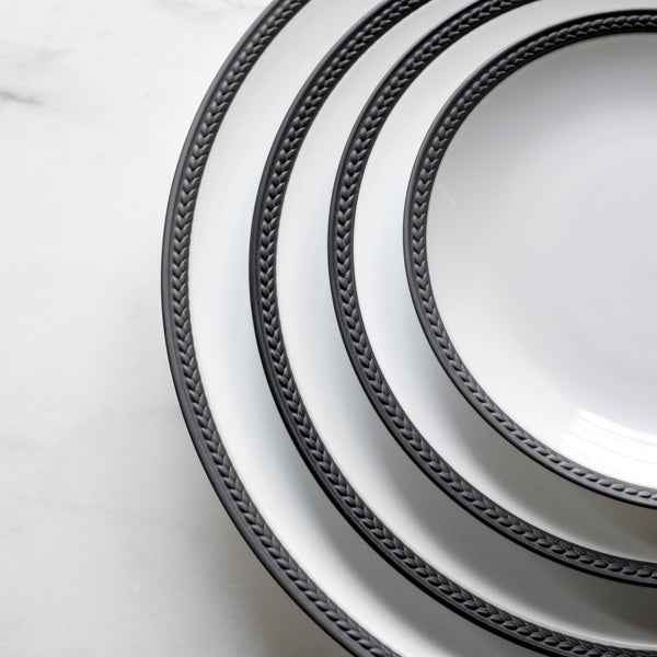 Soie Tressée Dinner Plate - L'OBJET